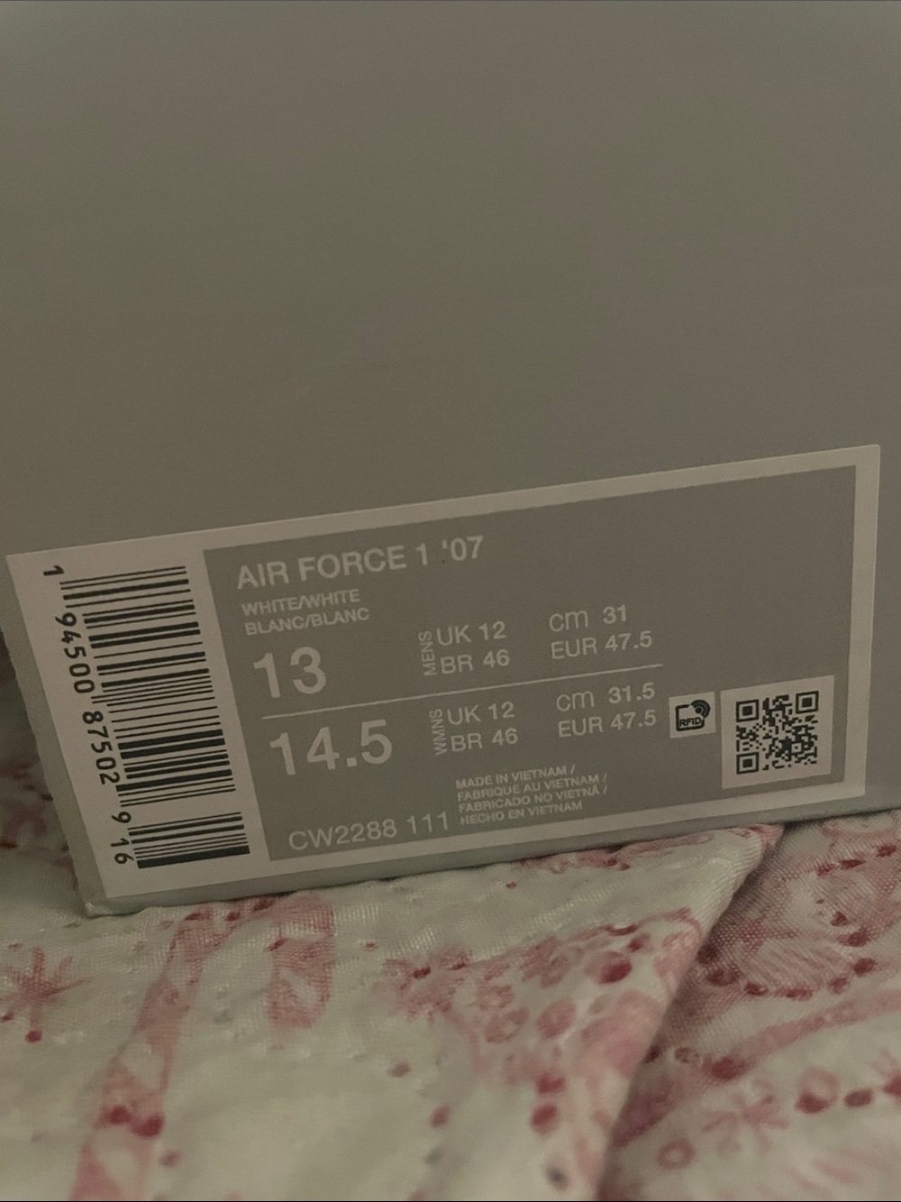 Nike Air Force 1 '07 Box size 13